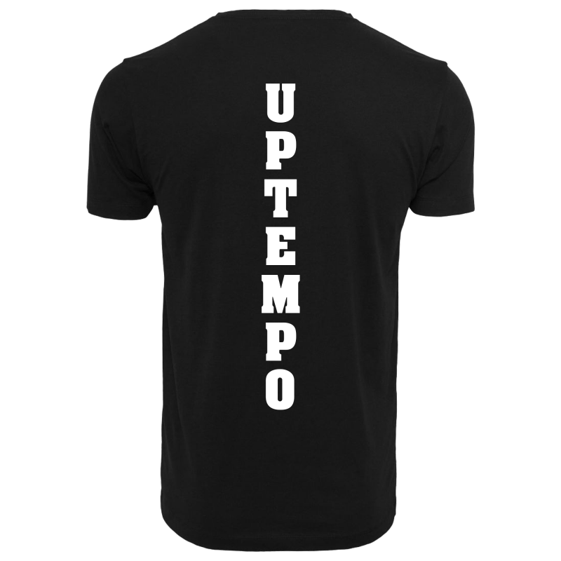 Zwart T-shirt met Uptempo op de rug op Coreplaza.